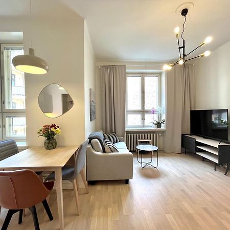 Cosy Flat In The Heart Of Helsinki Center Apartment Bagian luar foto